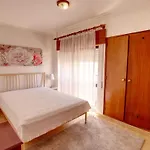 Charming Getaway In Appartement Quarteira