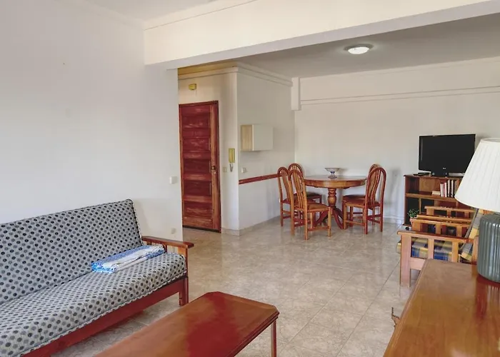 Charming Getaway In * Картейра